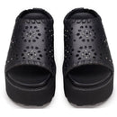 CULT Nancy 3457
Damen Slipper aus perforiertem Leder in Schwarz