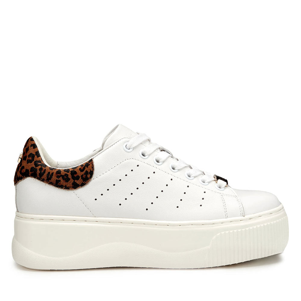 Sneakers Donna CULT Perry 4397 in Pelle Colore White - Leo