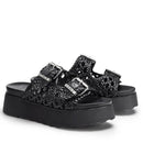 CULT Janis 4476 
Schwarze Hausschuhe aus gewebtem Leder