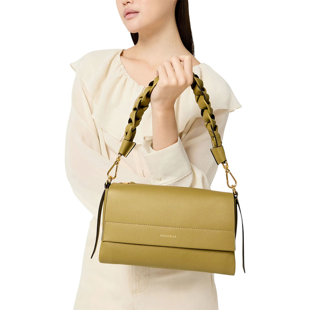 Borsa Donna a Spalla COCCINELLE in Pelle linea Boheme Small colore Pearl -Cognac