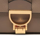 COCCINELLE Damen-Umhängetasche aus Leder der Arlettis-Linie in der Farbe Warm Taupe