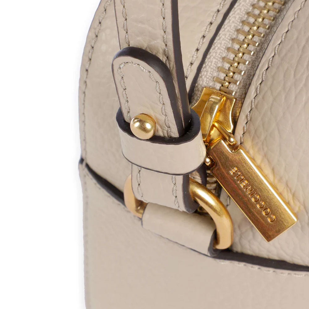 Borsa Donna a Tracolla COCCINELLE in Pelle Sandshell linea Beat Soft Misura Small