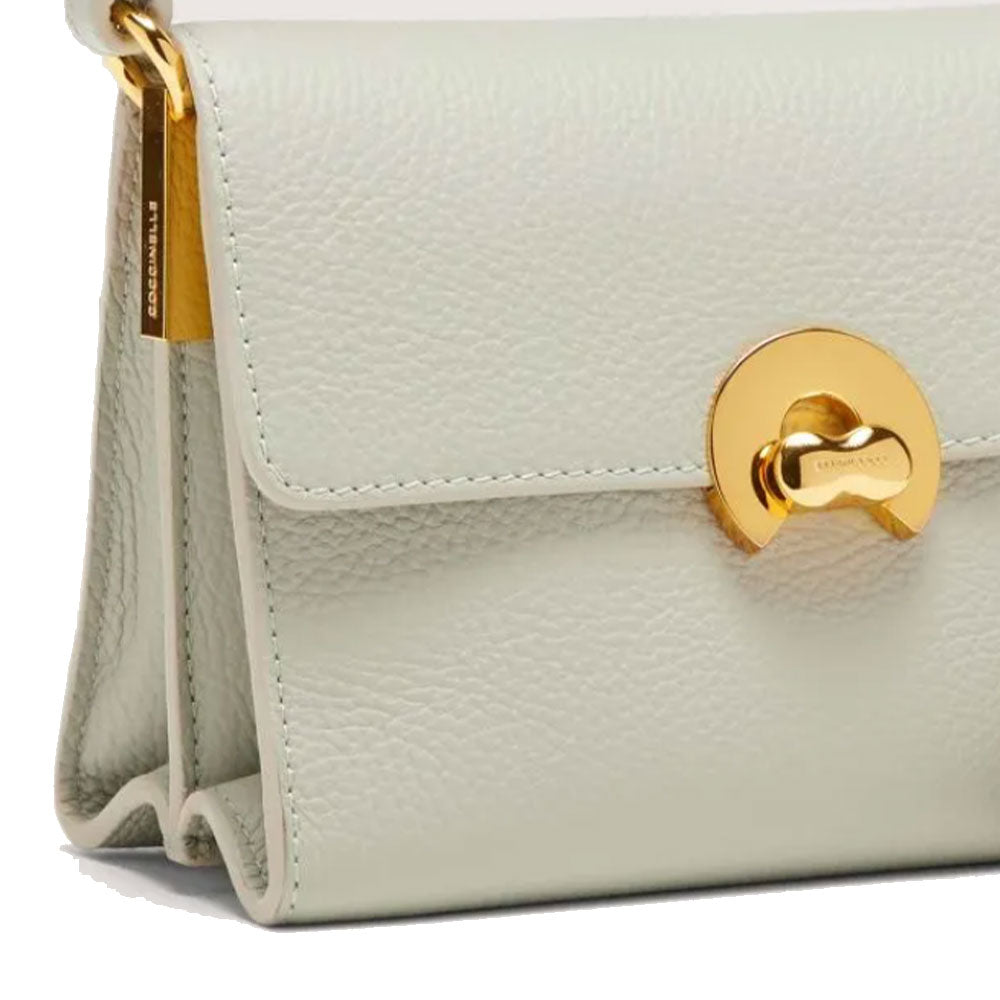 COCCINELLE Binxie Small Linie
Damen Handtasche mit Schultergurt aus Leder in Celadon Green