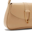 COCCINELLE Himma Linie
Damen Schultertasche aus Leder in Fresh Beige Farbe