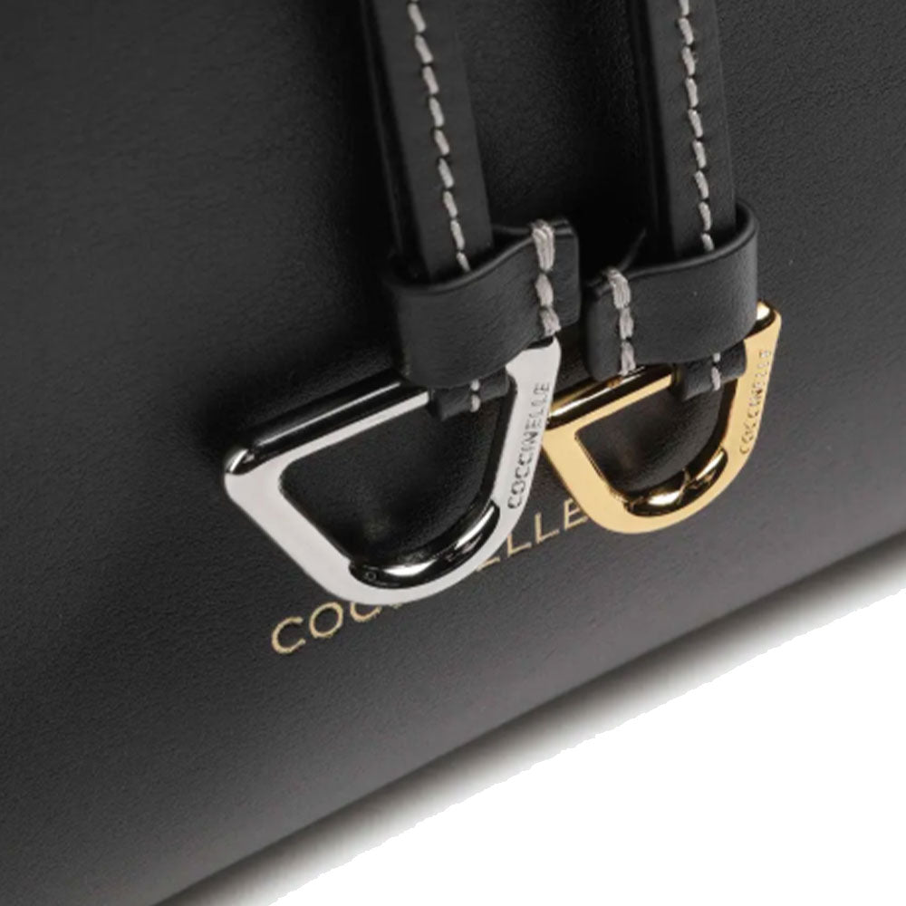 COCCINELLE Roundabout Linie
Damen Umhängetasche aus Leder in Schwarz