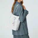 COCCINELLE Damen Umhängetasche aus Leder Roundabout Line Brillantweiß