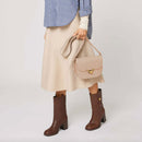 COCCINELLE Damen Schultertasche aus Leder Rosette Dew Small Line