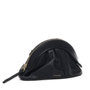 COCCINELLE Cheek Linie
Damen Hand Clutch aus Leder in Schwarz