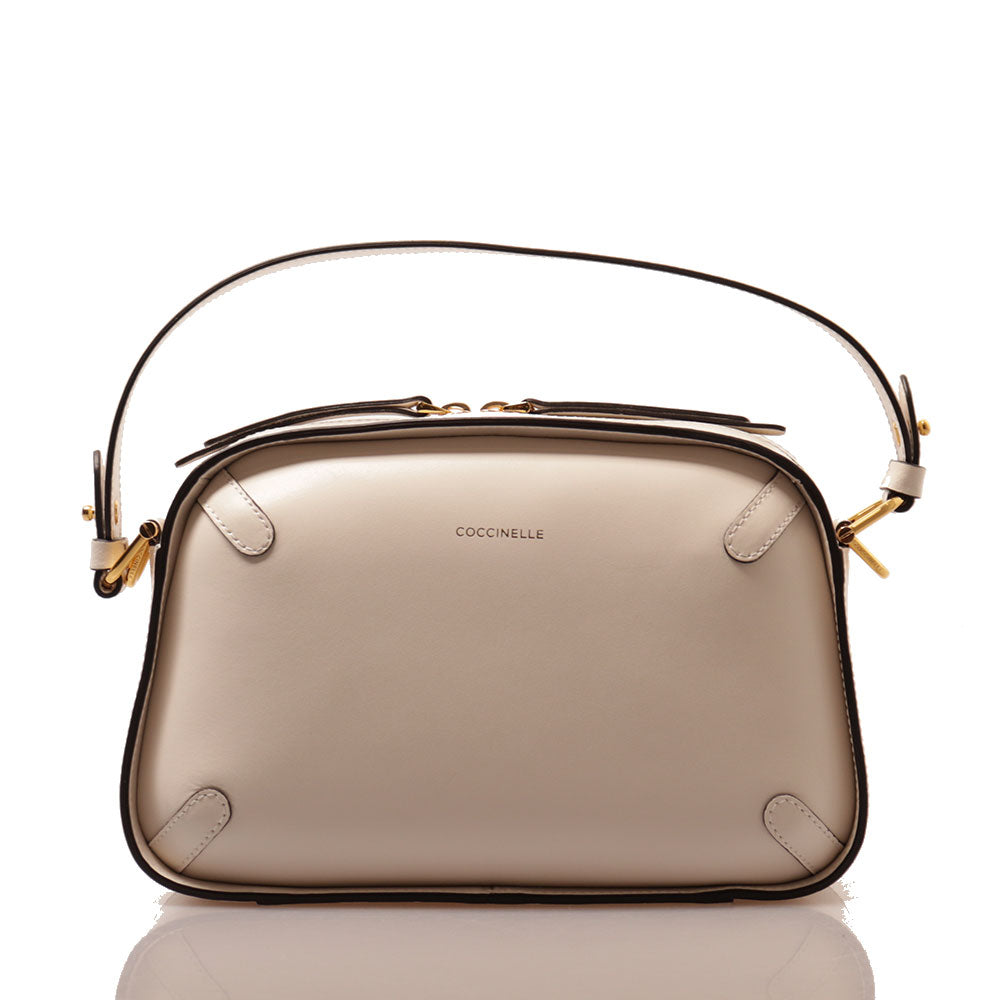 Borsa Donna a Spalla COCCINELLE in Pelle linea Maleta Calf Cocker Colore Blanco