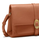 COCCINELLE Damen-Umhängetasche aus Leder der Dorian-Linie, Farbe Cuir