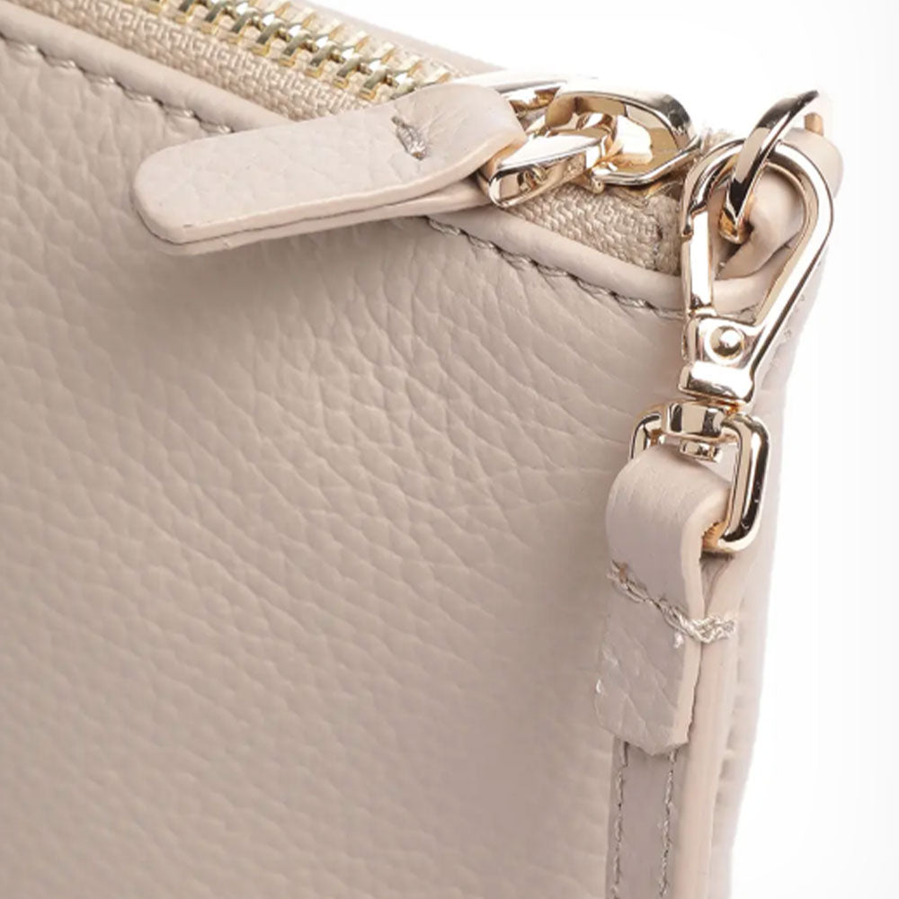 COCCINELLE BEST LINIE
Damen Umhängetasche aus Powder Pink Leder, mittelgroß