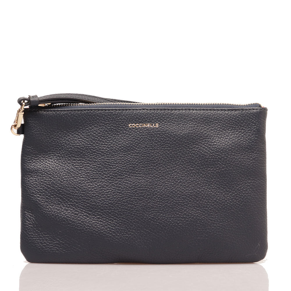 Pochette Donna COCCINELLE in Pelle Linea New Best Soft Colore Midnight Blue Misura Media