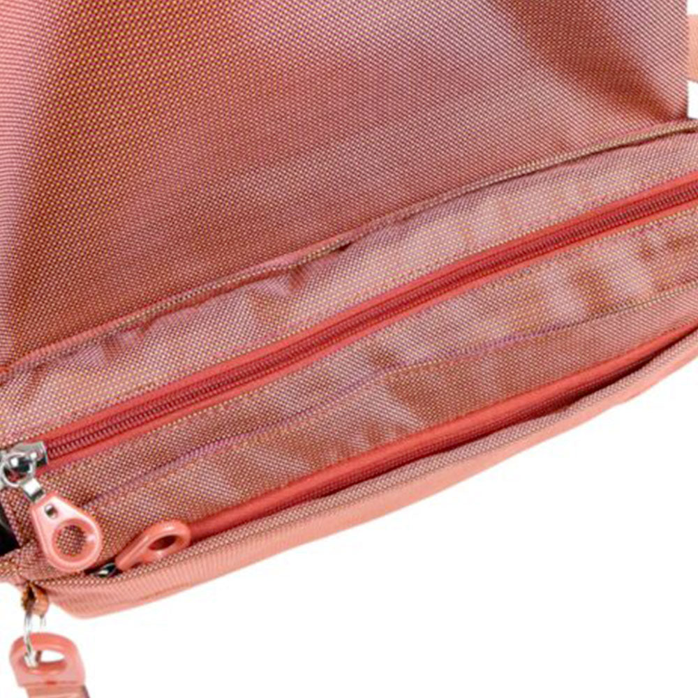 Borsa Donna a Tracolla MANDARINA DUCK Chiusa con Pattina in Tessuto colore Pecan Nut Linea MD20