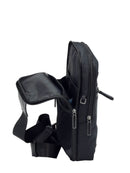 PIQUADRO iPad Mini-Umhängetasche aus schwarzem Stoff und Leder, Trakai-Linie