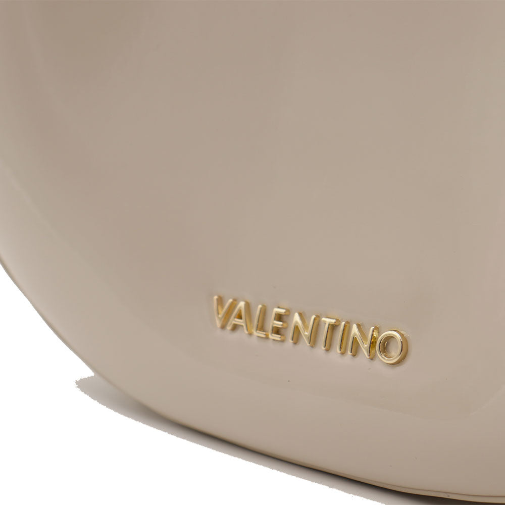 Damen-Beuteltasche VALENTINO BAGS Modell Shelby aus Lackleder in Ecru