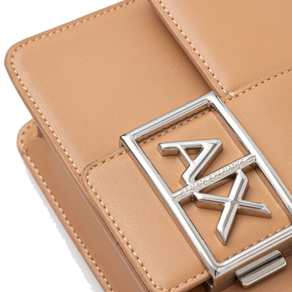 ARMANI EXCHANGE Jodie Linie
Damen Umhängetasche Geschlossen mit Klappe in der Farbe Camel Rose