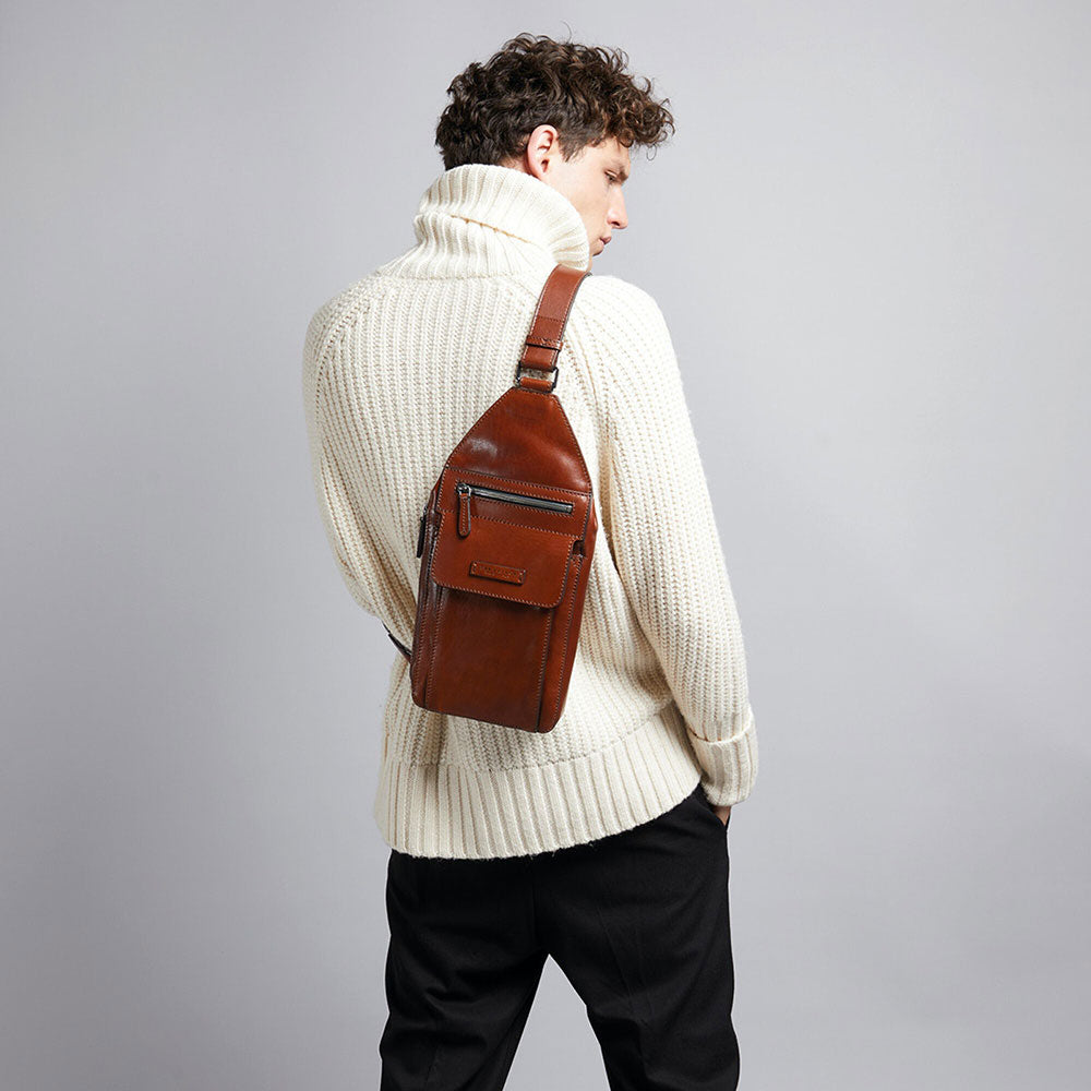 Monospalla Uomo THE BRIDGE linea Alberto in Pelle Marrone con Zip