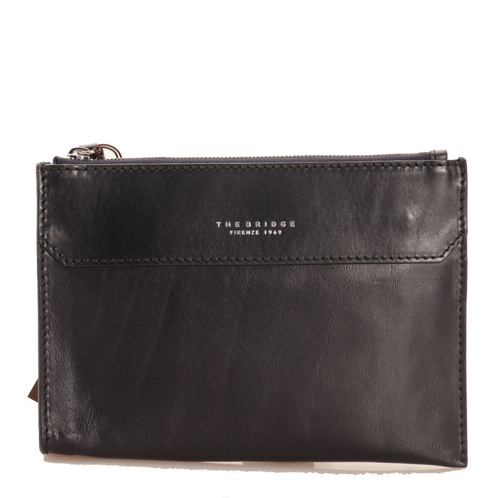 Kleine Herren-Clutch-Tasche der Dante-Linie von THE BRIDGE aus ozeanblauem Leder