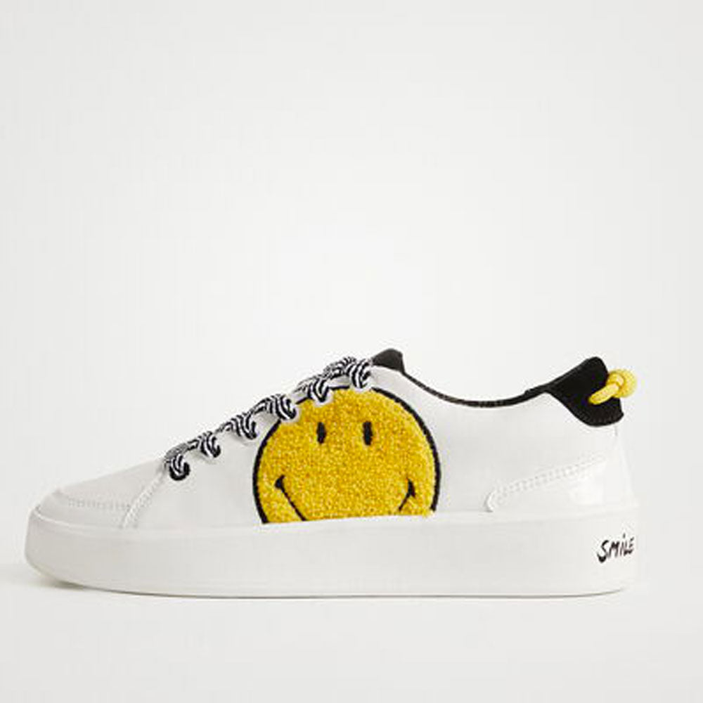 Scarpe Donna DESIGUAL Sneakers con Illustrazione Smiley colore Bianco e Giallo