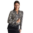 LIU JO Umweltfreundliche schwarze Matelassè Damen-Umhängetasche mit Anhängern