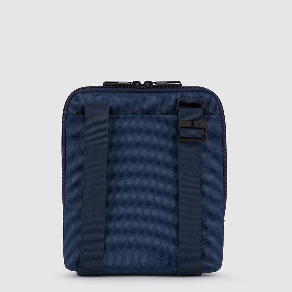 PIQUADRO Herrentasche aus Stoff und Leder, Farbe Blau, Gio-Linie – CA3084S124