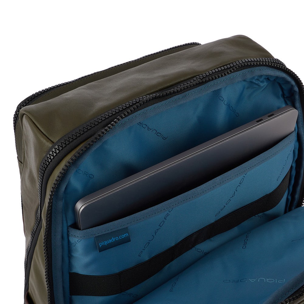 PIQUADRO Rucksack für 15" PC und iPad aus blauem Leder Harper Line - CA3349AP