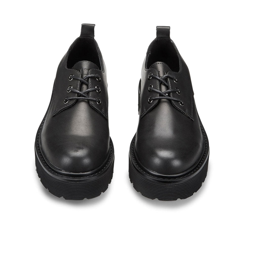 cult damenfahrrad CULT Damen-Schnürschuhe Slash Line 3041 aus schwarzem Leder mit Rabatt – Cuoieriashop