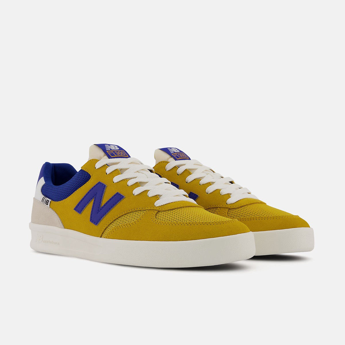 Scarpe Uomo NEW BALANCE Sneakers 300 Court in Mesh e Tessuto Sintetico colore Yellow e Blue