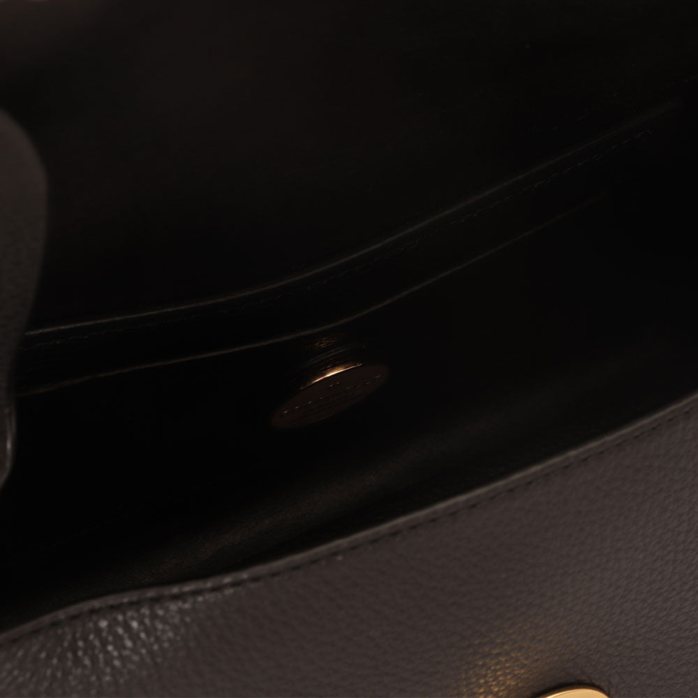 COCCINELLE Damen-Umhängetasche aus schwarzem Leder, Linie Liya – D0120301