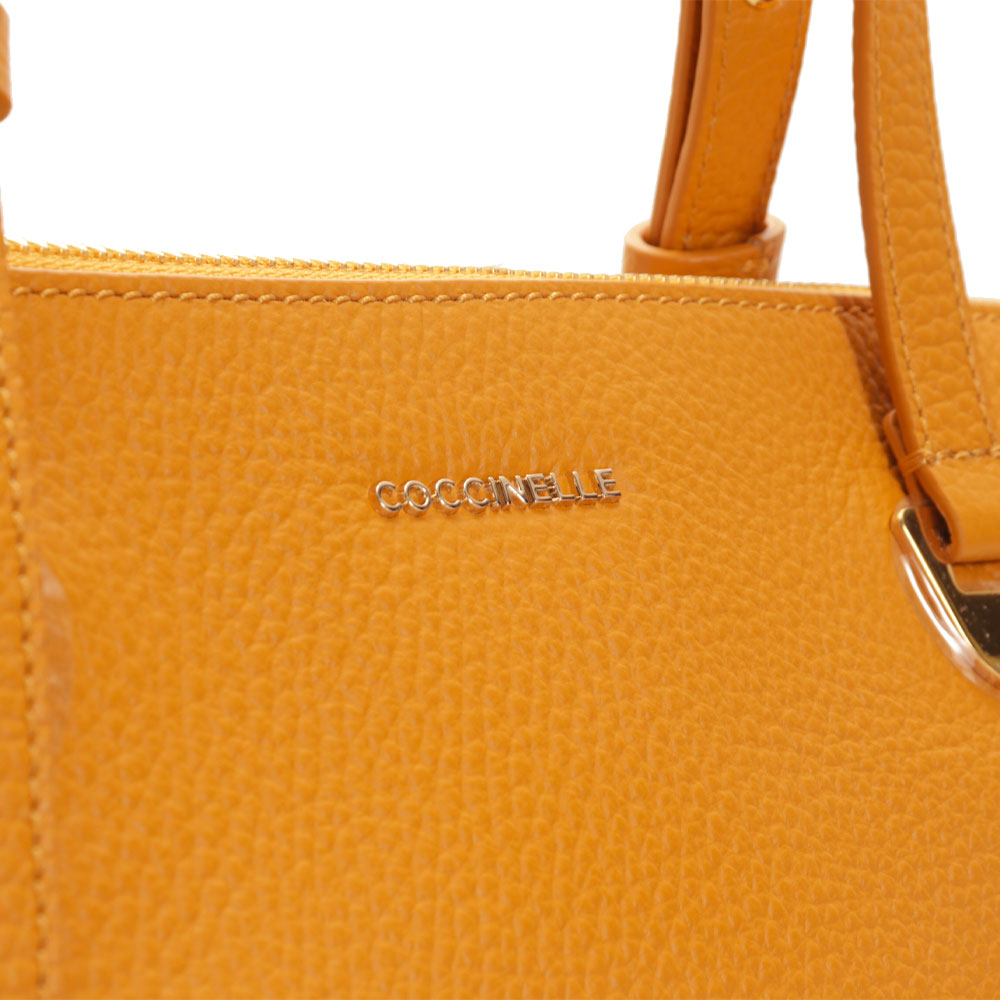 COCCINELLE Einkaufstasche Lea Line aus Kunstharzleder mittlerer Größe