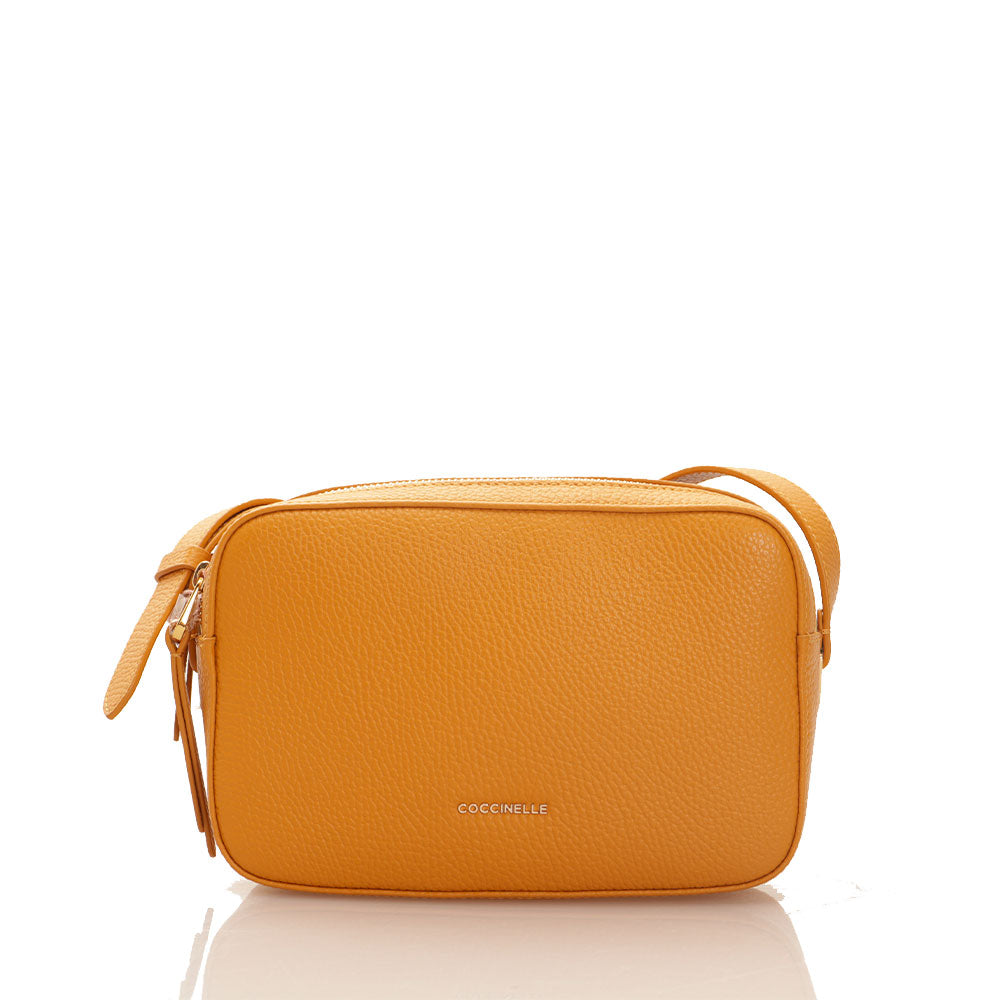 COCCINELLE Kleine Damen-Umhängetasche Lea-Linie aus harzfarbenem Leder