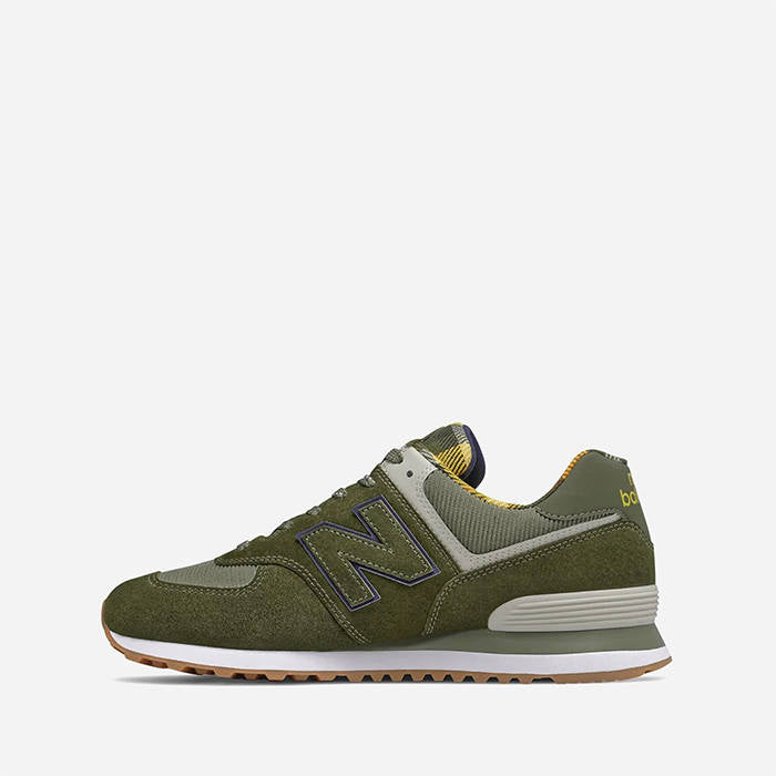 Herrenschuhe NEW BALANCE 574 Sneakers aus Mesh und Wildleder in grüner Farbe mit Tartan-Details