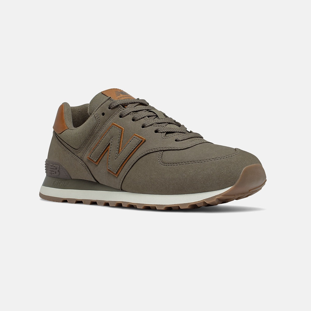 Scarpe Uomo NEW BALANCE Sneakers 574 in Nabuck colore Wren Tan e