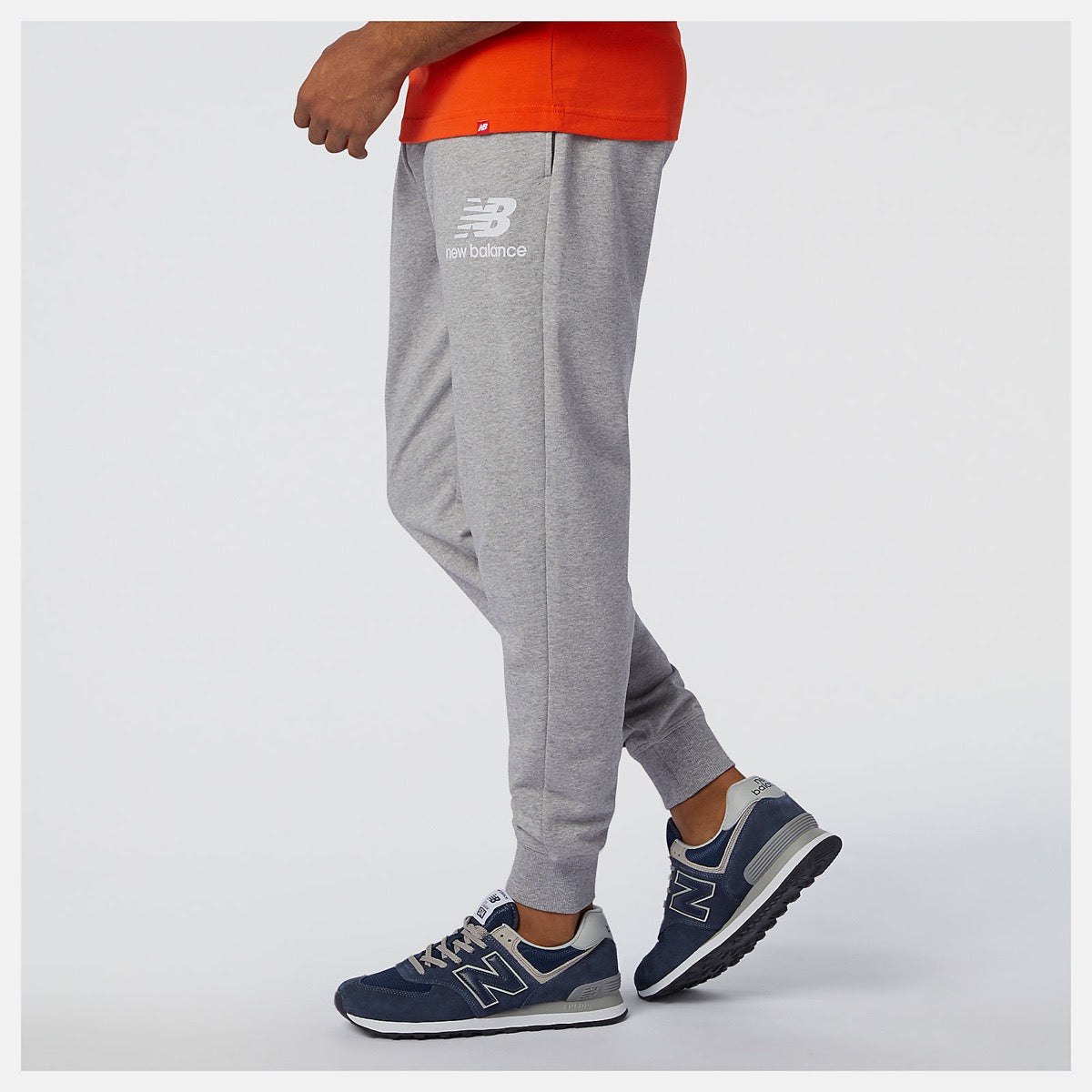 NEW BALANCE Herrenhose Essentials Stacked Logo SweatPants-Linie, Athletic Grey