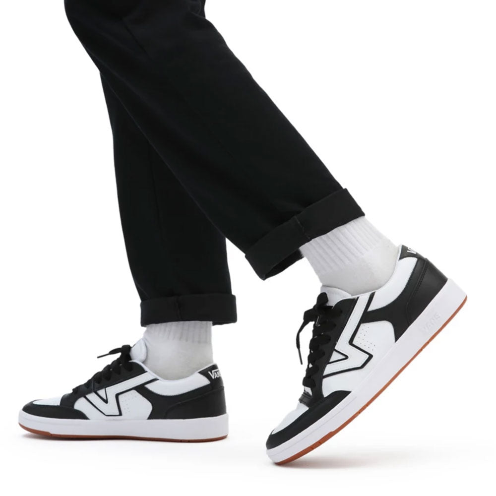 Scarpe Uomo VANS Sneakers Lowland CC Two Tone in Pelle colore Black e White