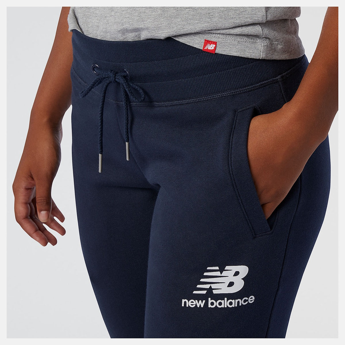 Pantalone Donna NEW BALANCE linea Essentials French Terry SweatPants colore Eclipse