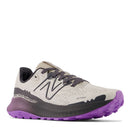 Scarpe Donna NEW BALANCE Sneakers Trail DynaSoft Nitrel V5 colore Timberwolf e Electric Purple